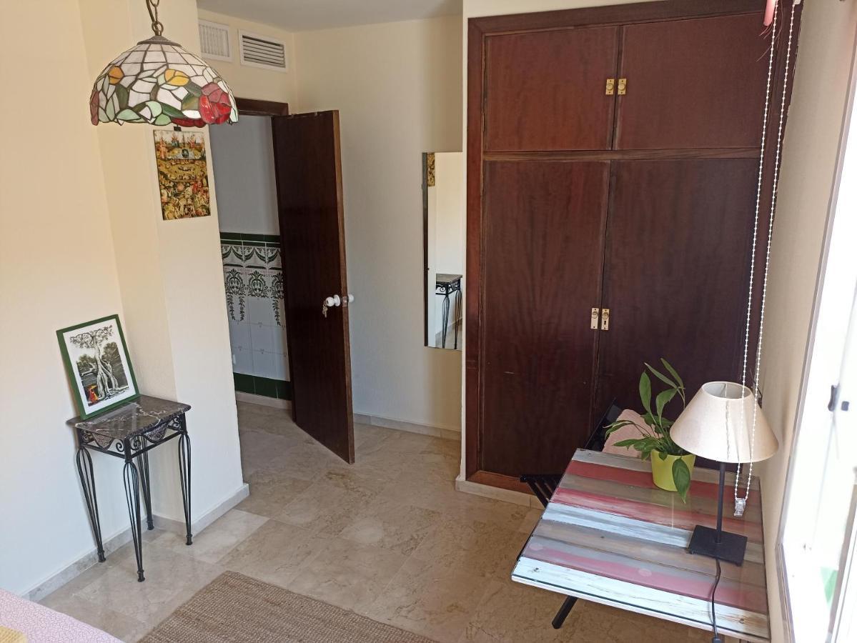 Confortable Habitacion Centrica En Piso Privado Málaga Dış mekan fotoğraf